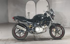 HONDA VTR 250 MC33