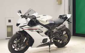 YAMAHA YZF-R6 2019