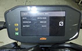 KTM 890 DUKE GP 2022