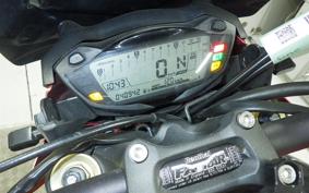 SUZUKI GSX-S1000 2015