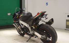 APRILIA RSV4 1100ファクト 2020