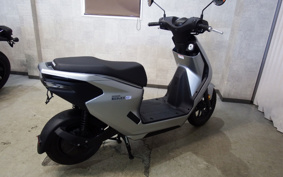 HONDA EM1 e: EF16