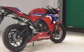 HONDA CBR600RR 2025 PC40