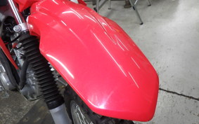 HONDA CRF125F JE03