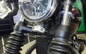 TRIUMPH BONNEVILLE BOBBER 2017