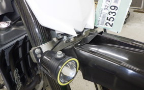 YAMAHA WR250R DG15J