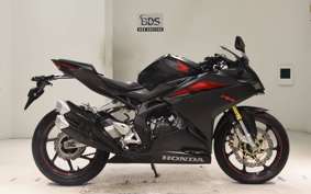 HONDA CBR250RR MC51