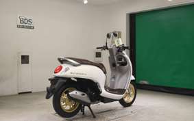 HONDA CREA SCOOPY