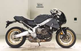 YAMAHA XSR900 GP 2024 RN96J
