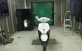 HONDA TACT-4ﾍﾞｰｼｯｸ AF79