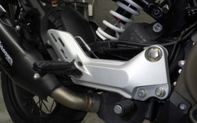 HUSQVARNA SVARTPILEN 401 2022