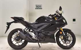 YAMAHA YZF-R25 A 2025 RG43J