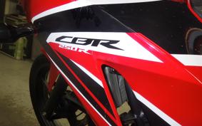 HONDA CBR250R GEN 3 2023 MC41