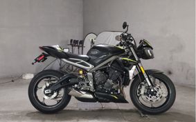 TRIUMPH STREET TRIPLE RS HDA554