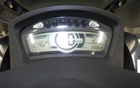 YAMAHA TRICITY 125 1981 SE82J