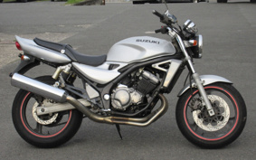 SUZUKI GSX250 ZR250C
