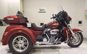 HARLEY FLHTCU TG 1870 2024