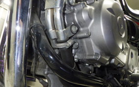 SUZUKI GSR250