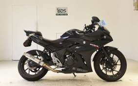 SUZUKI GSX250R