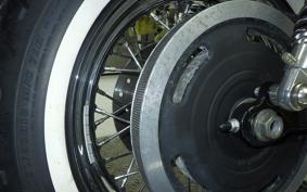 HARLEY XL1200V 2013