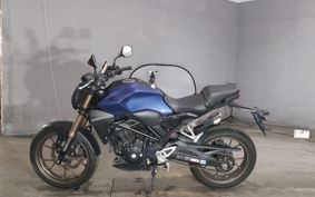 HONDA CB250R MC52