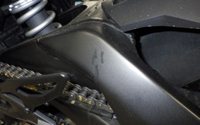 YAMAHA YZF-R1 2019