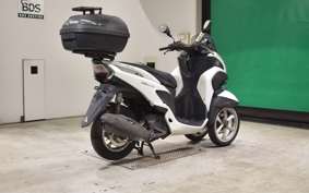 YAMAHA TRICITY 125 2026 SE82J