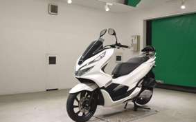 HONDA PCX 150 1993 KF30
