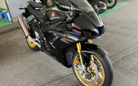 HONDA CBR1000RR-R FB SP 2025 SC82