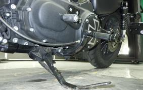HARLEY XL883N 2015