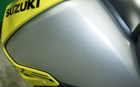 SUZUKI Vｽﾄﾛｰﾑ1050DE 2023 EF11M