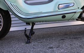 VESPA GTS150 CLASSIC