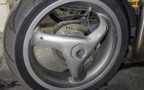 DUCATI 748 MONOPOSTO 2001