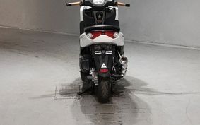 YAMAHA N-MAX 125 SEG6J
