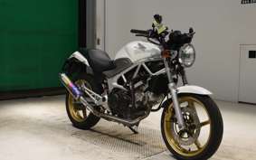 HONDA VTR 250 Gen. 2 2024 MC33