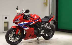HONDA CBR650R E-Clutch 2026 RH17