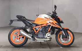 KTM 1290 SUPER  DUKE R V3940