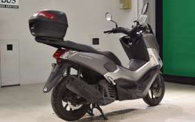 YAMAHA N-MAX 1995 SED6J