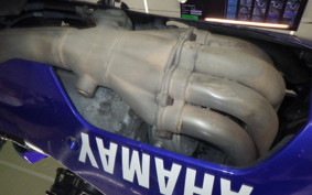 YAMAHA YZF-R1 2004