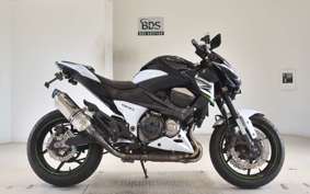 KAWASAKI Z800 2013