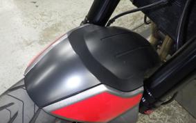 TRIUMPH TRIDENT 660 2024