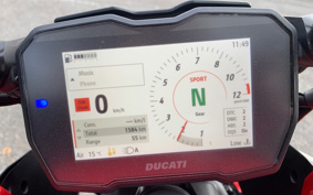 DUCATI DIAVEL V4 2025
