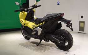 HONDA X-ADV 750 2024 RH21