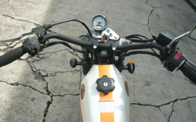 SUZUKI GLASS TRACKER BIG BOY NJ47A