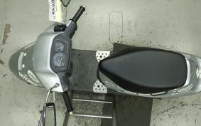 SUZUKI ADDRESS V100 CE11A