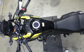 SUZUKI Vｽﾄﾛｰﾑ250A 2011