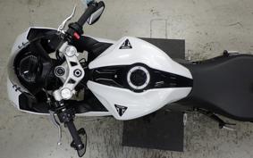 TRIUMPH DAYTONA 660 2024