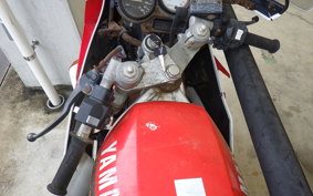 YAMAHA TZR250 1KT