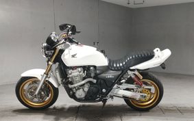 HONDA CB1300SF SUPER FOUR SC40