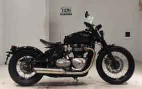 TRIUMPH TRIUMPH BONNEVILLE ボバー 2018